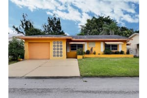 6723 Nw 62nd St Tamarac, FL 33321 Sold 04/21/23