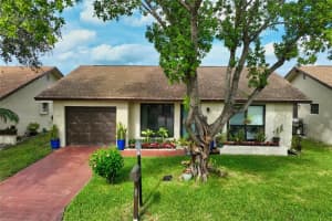 2101 Sw 17th Dr Deerfield Beach, FL 33442 Sold 04/10/23