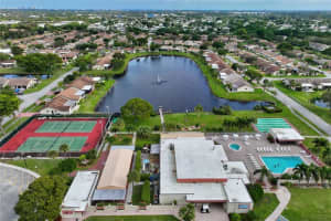 2101 Sw 17th Dr Deerfield Beach, FL 33442 Sold 04/10/23