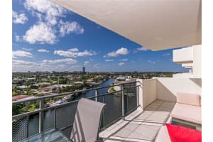 401  Golden Isles Dr   909 Hallandale Beach, FL 33009 Sold 01/24/23