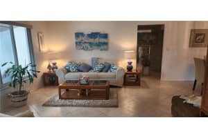 5509 Nw 50th Ave Tamarac, FL 33319 Sold 05/11/23