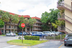 3361 NW 47th Terrace APT 321, Lauderdale Lakes, FL 33319, Sold 01/29/24