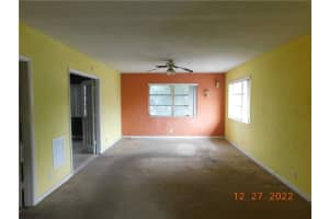 659 W Oakland Park Blvd   203c Oakland Park, FL 33311 Sold 02/21/23