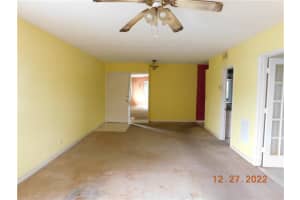 659 W Oakland Park Blvd   203c Oakland Park, FL 33311 Sold 02/21/23