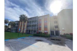 3700 Nw 21st St   310 Lauderdale Lakes, FL 33311 Sold 03/27/23