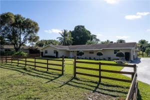 14440 Sw 21st St Davie, FL 33325 Sold 02/16/23
