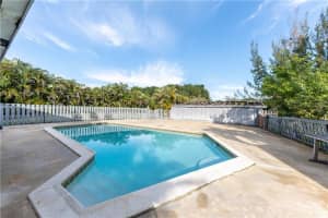14201 SW 24th St, Davie, FL 33325, Sold 01/24/23
