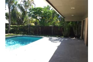 1070 Sw 18th St Boca Raton, FL 33486 Sold 07/13/23