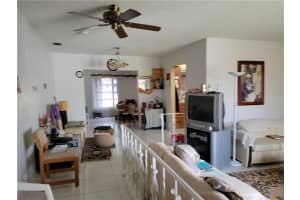 1020 SW 54th Ave, Margate, FL 33068 Sold 05/22/23
