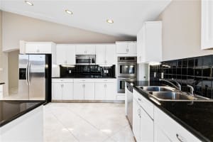 2425 E Las Olas, Fort Lauderdale, Fl 33301 Fort Lauderdale, FL 33301 Sold 04/14/23