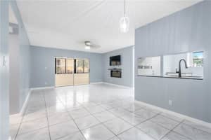 3089 N Oakland Forest Dr   101 Oakland Park, FL 33309 Sold 03/10/23