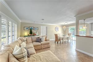 4431 Ne 29th Av Lighthouse Point, FL 33064 Sold 05/16/23