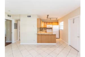 2660 Ne 8th Ave   211 Wilton Manors, FL 33334 Sold 02/06/23