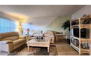 2050 NE 39th St, Lighthouse Point, FL 33064, Sold 01/19/23
