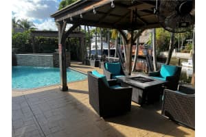 2525 Okeechobee Lane Fort Lauderdale, FL 33312 Sold 07/07/23