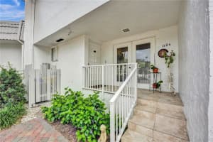 1124 Russell Drive, Highland Beach, Fl 33487 Highland Beach, FL 33487 Sold 02/09/23