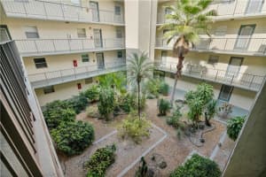 1800 N Lauderdale Ave   1312 North Lauderdale, FL 33068 Sold 02/15/23