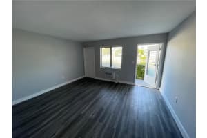 15610 Ne 6th Ave   8b Miami, FL 33162 Sold 03/24/23