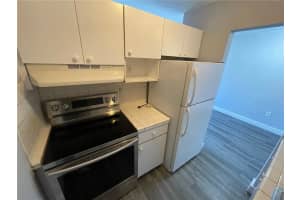 15610 Ne 6th Ave   8b Miami, FL 33162 Sold 03/24/23