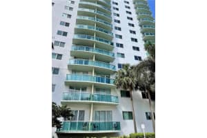 Building B, 19380 Collins Ave 608 b, Sunny Isles Beach, FL 33160, Sold 07/14/23