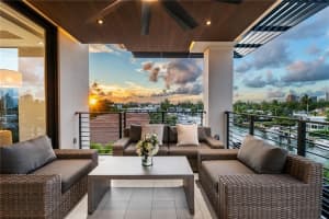 1507 Se 15th Street 402, Fort Lauderdale, Fl 33316 Fort Lauderdale, FL 33316 Sold 04/14/23