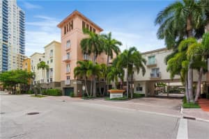 100 S Jefferson Ave   10001 Miami Beach, FL 33139 Sold 01/03/23