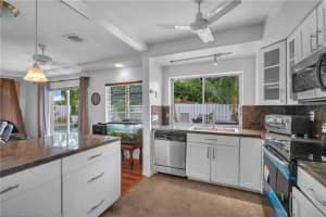 6901 NW 82nd St, Tamarac, FL 33321, Sold 03/30/23