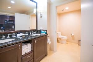 601 N Fort Lauderdale Beach Blvd   603 Fort Lauderdale, FL 33304 Sold 02/16/23