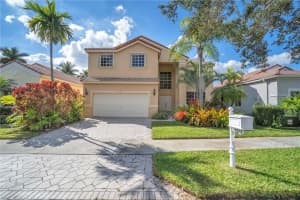 640  Cascade Falls Dr Weston, FL 33327 Sold 02/08/23