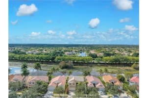 640  Cascade Falls Dr Weston, FL 33327 Sold 02/08/23
