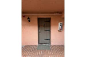670  Tennis Club Dr   102 Fort Lauderdale, FL 33311 Sold 04/27/23