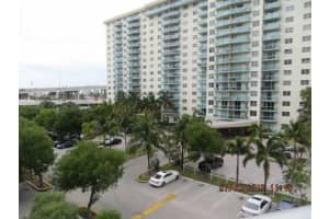 19380  Collins Av   425 Sunny Isles Beach, FL 33160 Sold 06/01/23