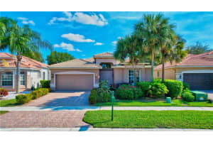 6844 Pisano Dr, Lake Worth, FL 33467, Sold 03/10/23