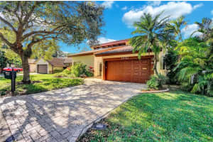 1530 Riverwood Lane, Coral Springs, Fl 33071 Coral Springs, FL 33071 Sold 03/28/23