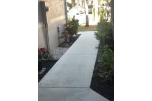 1966  Madeira Dr Weston, FL 33327 Sold 03/29/23
