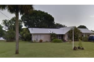 2418  Se 27th Street Okeechobee, FL 34974 Sold 04/10/23