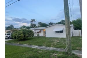 4070 NW 35th Ave, Lauderdale Lakes, FL 33309 Sold 01/16/24