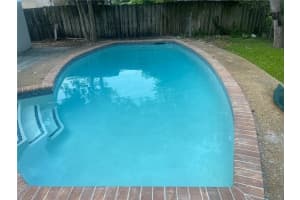 4070 NW 35th Ave, Lauderdale Lakes, FL 33309 Sold 01/16/24