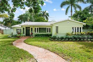 1420 Coral Ridge Dr