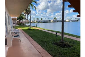 1012 SW 11th St, Hallandale Beach, FL 33009, Sold 03/17/23
