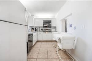 303 N Riverside Dr   Ph6 Pompano Beach, FL 33062 Sold 05/17/23