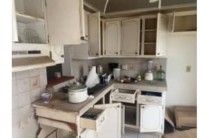 2101 NE 1st Ct   101, Boynton Beach, FL 33435 Sold 08/01/23