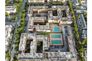 1990 W 56th Street 1427, Hialeah, Fl 33012 Hialeah, FL 33012 Sold 05/10/23