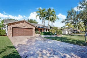 10855 Nw 9th Mnr Coral Springs, FL 33071 Sold 02/24/23
