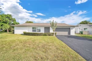10303 Nw 80th Dr Tamarac, FL 33321 Sold 02/10/23