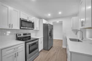 10303 Nw 80th Dr Tamarac, FL 33321 Sold 02/10/23