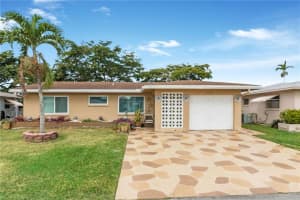4901 Nw 49th Rd Tamarac, FL 33319 Sold 03/17/23