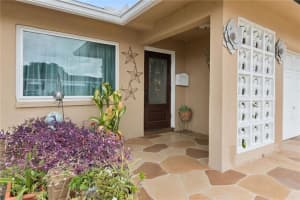 4901 Nw 49th Rd Tamarac, FL 33319 Sold 03/17/23