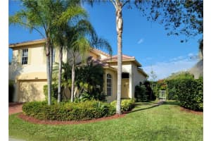 8044  Via Hacienda Palm Beach Gardens, FL 33418 Sold 05/19/23
