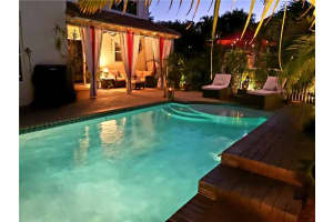 8044  Via Hacienda Palm Beach Gardens, FL 33418 Sold 05/19/23